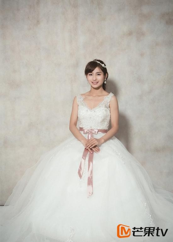 某大型真人秀年度冠军 龙梦柔