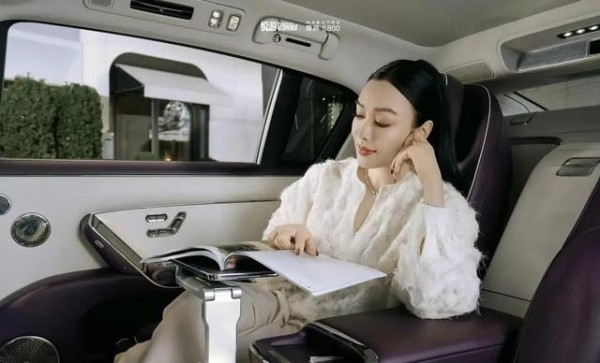 李连杰钟丽缇都看上了尊界S800，华为国产车凭啥成明星新宠