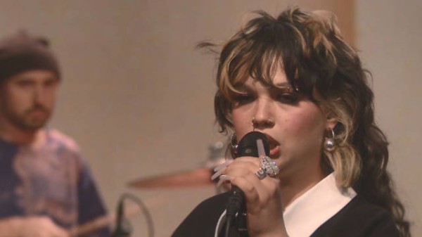 好红！英国人气新星爆单Messy获得法国唱片出版业全国联盟（SNEP）钻石单曲