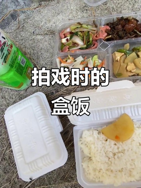 # 明星的“善良”：真实品格，还是好莱坞的公关人设？