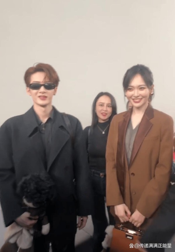 唐嫣檀健次米兰同框，这次真不一样