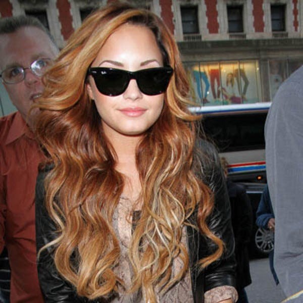 Clothing, Eyewear, Glasses, Vision care, Sunglasses, Outerwear, Fashion accessory, Style, Street fashion, Fashion, 