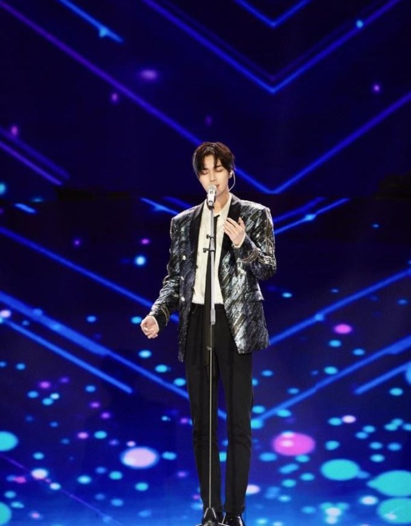 美籍的十大中国明星2026年本年度热度口碑双榜对比 第3张