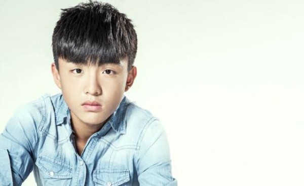 2000年出生的10位明星，认识王源不足为奇，超过7位封大神！