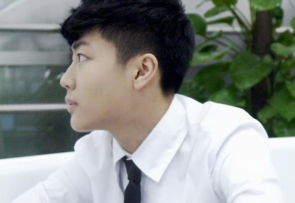 2000年出生的10位明星，认识王源不足为奇，超过7位封大神！