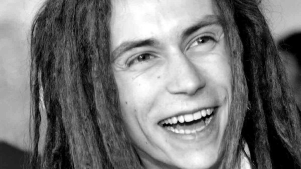 Децл (Кирилл Толмацкий): Bioграфия артиста