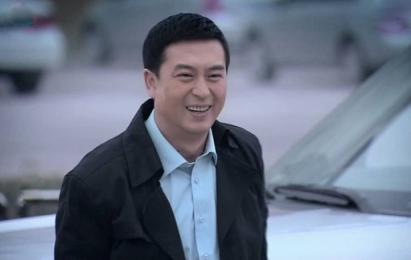 娱乐圈大气晚成的八位男星，张家辉从小人物一跃成为三料影帝