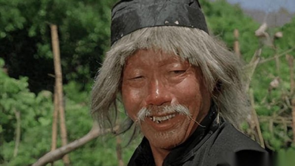 五个儿子全是大腕？老戏骨计春华家中星光熠熠，大儿子名气一度压过甄子丹周星驰