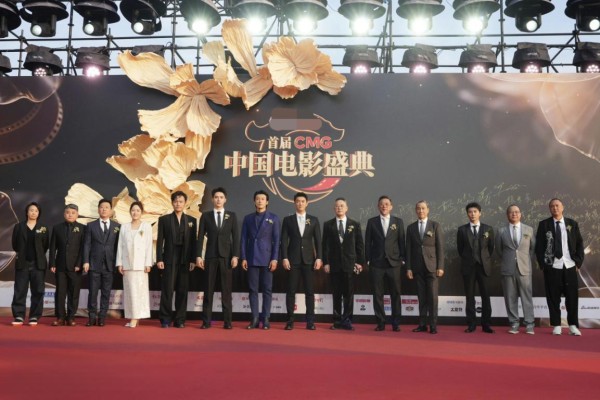 周深：电影盛典为何总给这位“编外歌手”留C位？