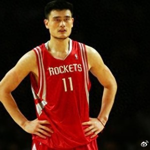 理性分析：姚明的出现，对中国男篮的发展到底是好是坏？