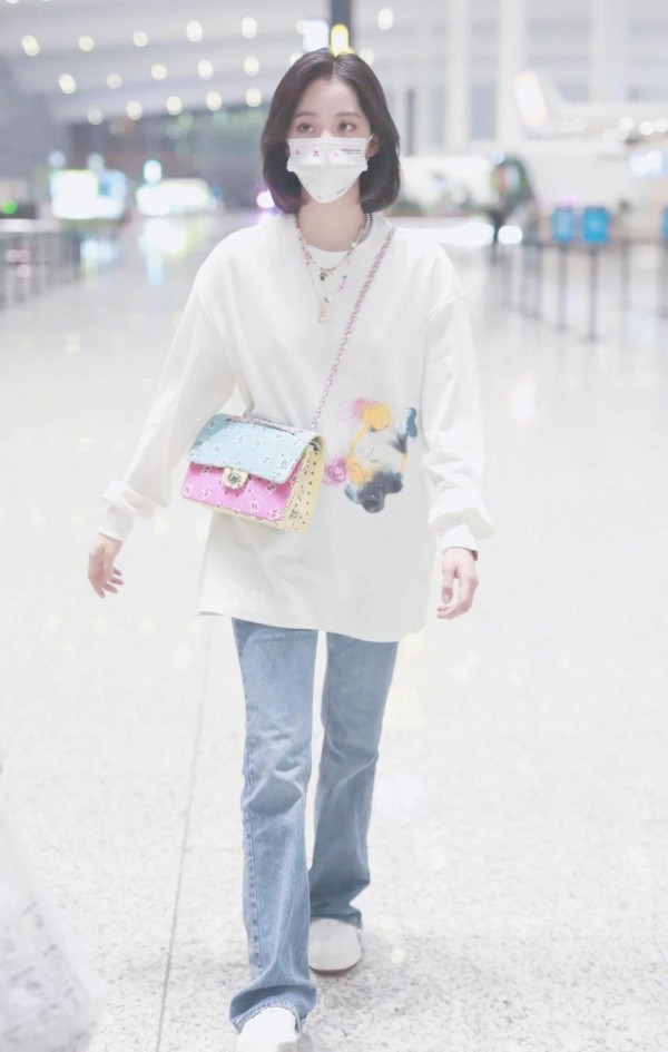 明星联名鞋款与潮流趋势全解析