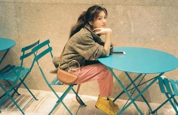 非科班逆袭：10位零基础明星的打怪升级路