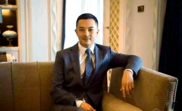 娱乐圈中的低调艺术家：坚守初心与艺术追求