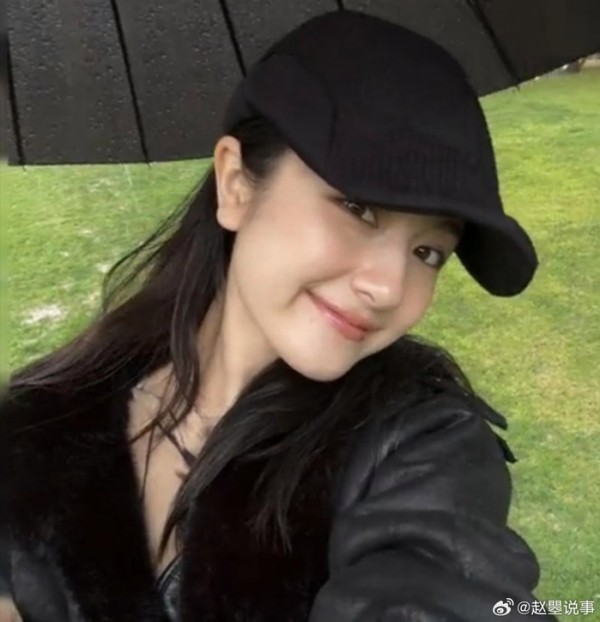 李兰迪购物享折扣遭店员嘲讽18线明星