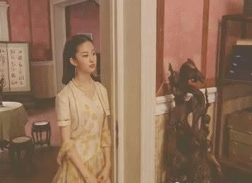 刘亦菲14岁时的剧照 婴儿肥的脸美到惊艳