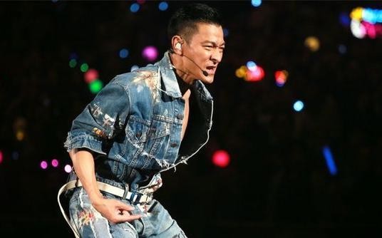 娱乐圈最牛的十大歌手，第一位号称最后天王，第十位激情无限！