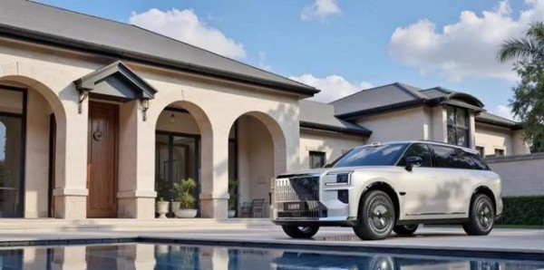 隔壁吉利的极氪9X受韩红、孙红雷等明星追捧，香港009也获演艺界青睐，明星效应显著，对比亚迪形成竞争压力却引发质疑-有驾