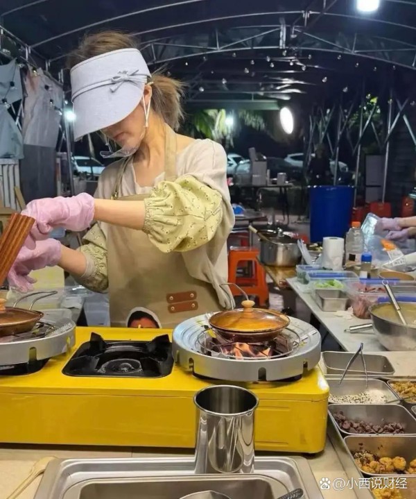 赵露思真的太疯狂了，作为一线顶...@小西说财经的动态