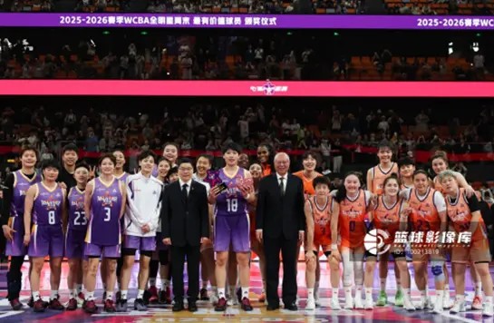 匹克“木兰计划”携“她力量”闪耀WCBA全明星舞台