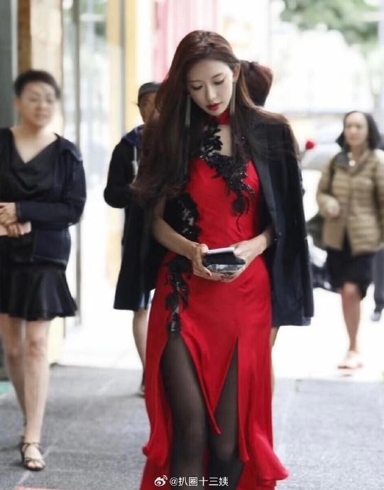 黄晓明和林志玲是如何相识成为老友的，他们过去有过哪些合作？