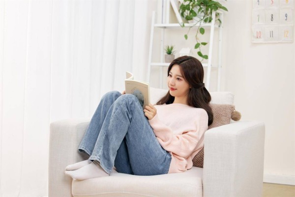 已婚女人疯狂想念男人，反而不会直接联系，会有这个信号