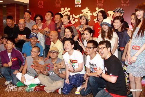 图文：《施公奇案2》庆功会