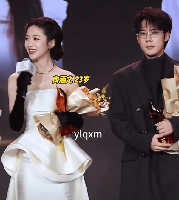 周奇聊天记录曝光：明星的时间管理，是一场公关灾难还是人性考验？