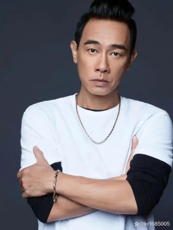 陈小春的经纪人丨“从草根到巨星的励志典范”