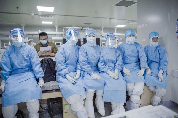 极致真实！丨电影《你是我的春天》幕后故事