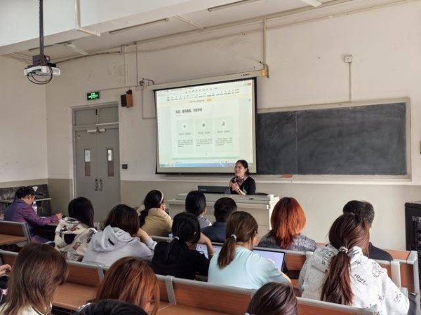 天津工艺美术职业学院专题文化讲座品读津城文脉