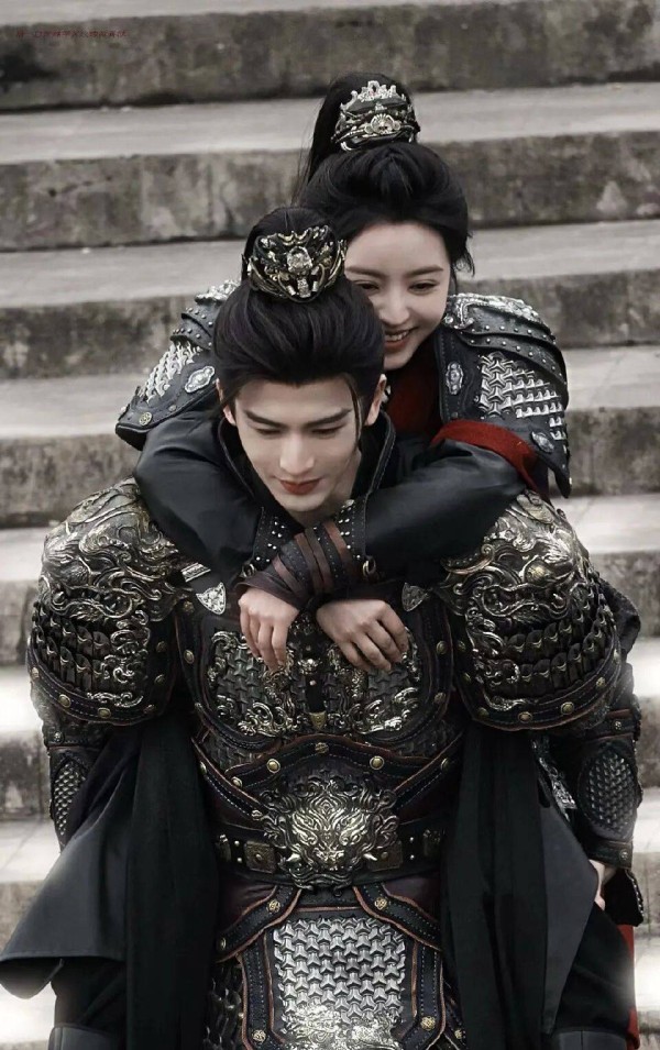 肖战、王一博、成毅、混乱女、张凌赫、邓为、赵丽颖、田曦薇、赵露思、祝绪丹、时团、金秀贤