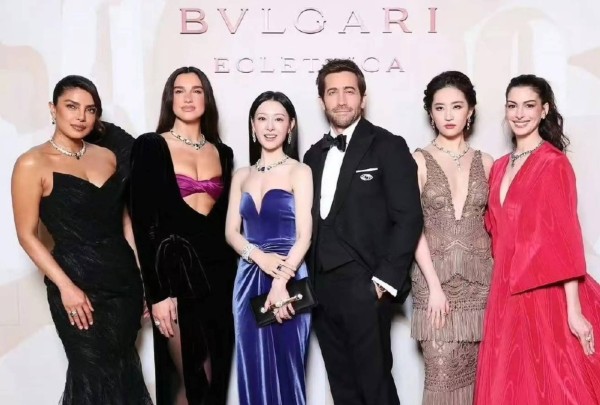 大合影刘亦菲输给金智媛，竟是娱乐圈资源分配的结果？