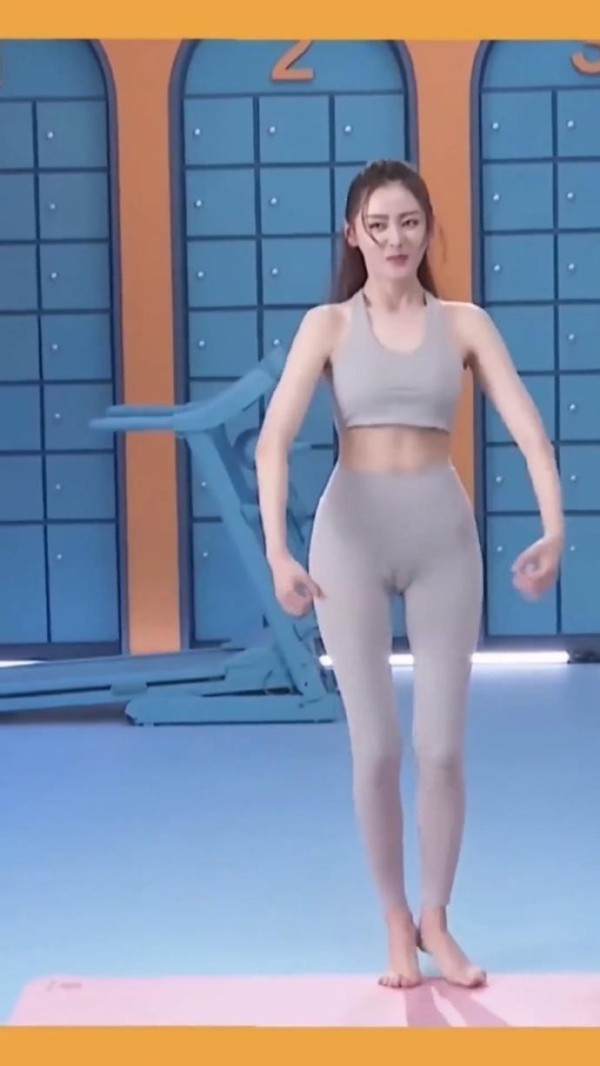 张天爱魔鬼自律背后：18%体脂率是敬业还是健康陷阱？