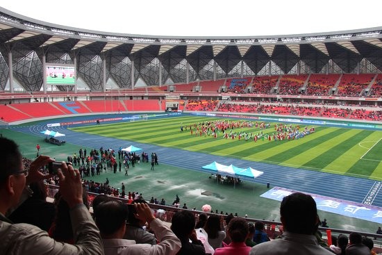 香港明星足球队西宁友谊赛举行