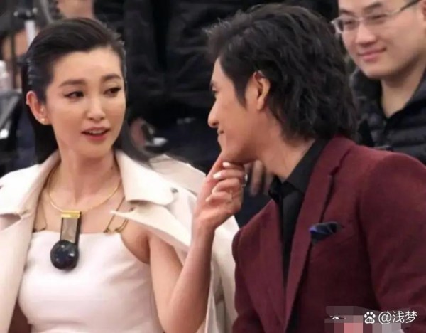 李冰冰陈坤发布会互撩谈结婚台下起哄引...@浅梦的动态