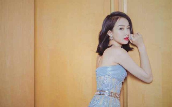 微博之夜榜单女星排名，杨紫化身开心果排第1，戚薇霸气侧漏！