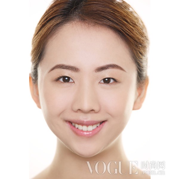 男明星的卸妆后的样子，他的最可怕，他却是最帅的