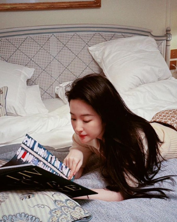 那些内娱顶级松弛感的明星：不内卷、不装腔，活得太通透了！