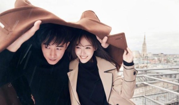 撒糖！罗晋陪唐嫣追星，牵手入场低调坐唐嫣身后，唐嫣高兴成孩子