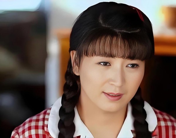 娱乐圈“内鬼”反噬？王家卫、张柏芝们的人设暗雷何时引爆