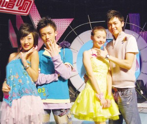 选秀战4月硝烟四起绝对唱响坚持男女平等(图)