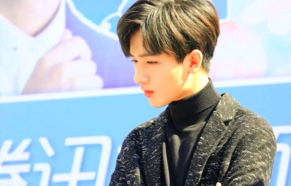 娱乐圈新人的崛起与多元化发展：李宏毅、李一桐等新星的动向