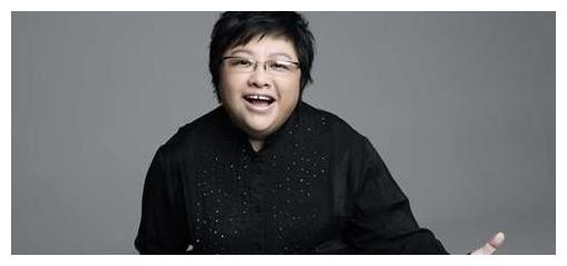 韩红发文致谢明星，易烊千玺被点名，邓超只发一个表情有深意