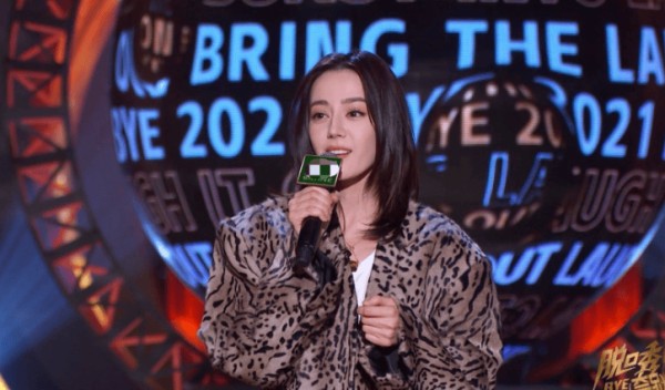 从杨幂热巴张艺兴到刘晓庆唐国强，脱口秀综艺经历嘉宾降级