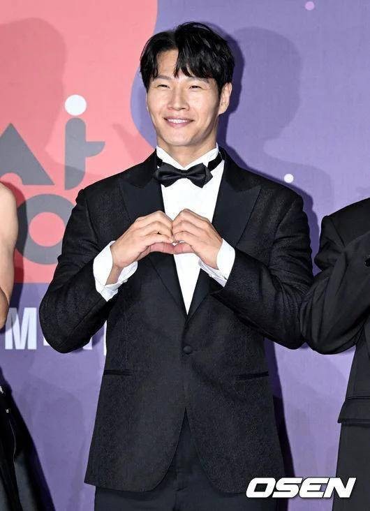 金钟国婚礼严格保密，对明星宾客特别强调：不要告诉经纪人