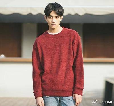 曾当过淘宝模特的演员，如今跻身娱乐圈，胡一天在列，而她一跃成为了票房女王！