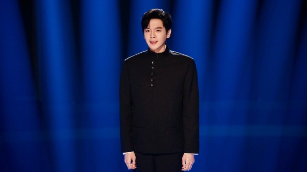 王传君宣布退出，王阳救场来演反派！这下张若昀新剧看点更足了！