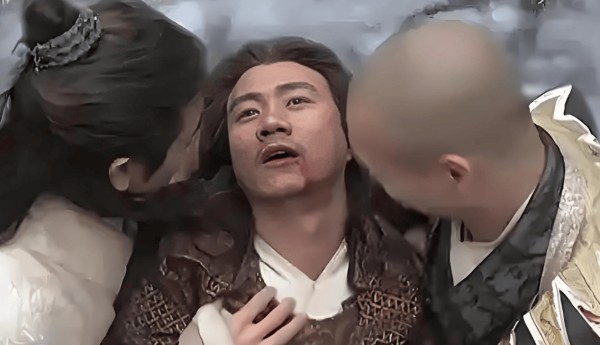 萧峰死后，给虚竹留下了一封遗书，里面赫然只有四个字：杀了段誉