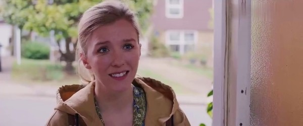 《我的冤家是条狗》：本给萨拉的新家带了礼物