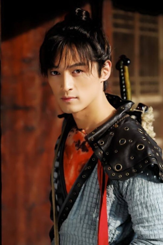 胡歌有多正能量？他要的生日应援如此简单，当他的粉丝真幸福！